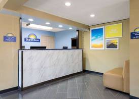 Days Inn by Wyndham Greensboro Airport 2