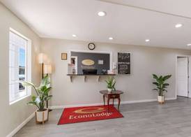 Econo Lodge Greenville near University 4