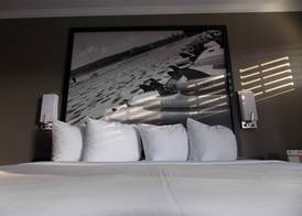 Super 8 by Wyndham Santa Cruz Beach 3