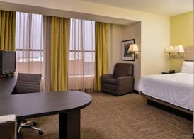 Candlewood Suites TERRE HAUTE by IHG 4