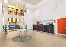Best Western Plus Villa Del Lago Inn Patterson 2
