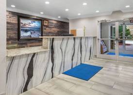 SureStay Plus by Best Western Benbrook Fort Worth 4