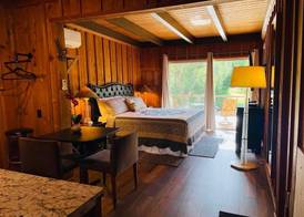 Riverfront Lodging 3