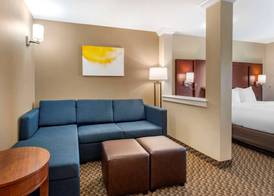 Comfort Suites Broomfield-Boulder-Interlocken 5
