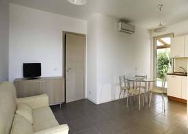 Dolce Mare 1 - Ground Floor With Garden 4