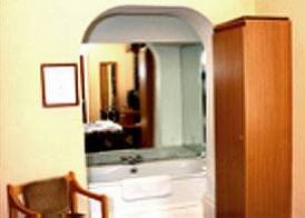 Euro Hotel Wembley 5