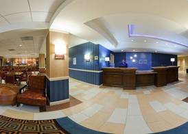 Holiday Inn Express & Suites SANTA CRUZ by IHG 2