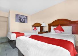 OYO Hotel San Antonio Lackland near Seaworld 5