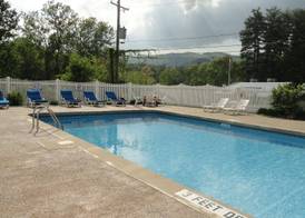 Studio Motel of Lake George 2