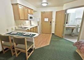 Birch Hill Suites Dayton-WP AFB 4