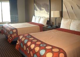 Super 8 by Wyndham Portage 5