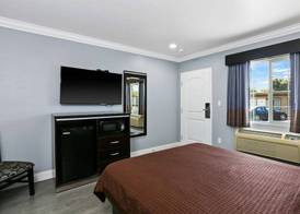 3rd Avenue Inn 4