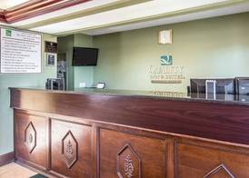 Quality Inn & Suites Macon North 2