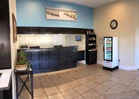Super 8 by Wyndham Gulfport Airport NW/Near Biloxi 2