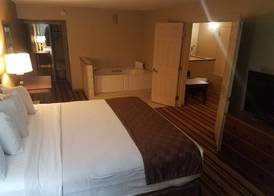 Rock Island Inn & Suites Marshalltown 4