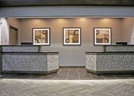 Super 8 by Wyndham Copley Akron 5