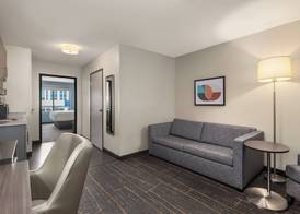 Holiday Inn & Suites DETROIT - TROY by IHG 5