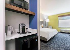 Holiday Inn Express & Suites MIRAMAR by IHG 5