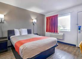 Motel 6-Gallup, NM 3