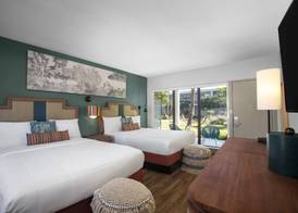 The Beachcomber St. Pete Beach Resort & Hotel 4