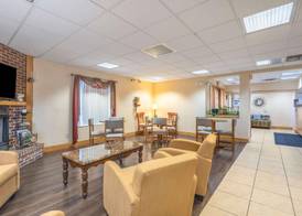 Suburban Studios Chattanooga Northeast - Ooltewah 2