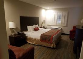Infinity Inn & Suites 3