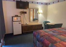 Oregon Trail Motel 5