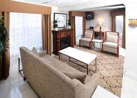 Red Lion Inn & Suites Auburn 3