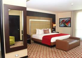 Waldorf Hotel 3