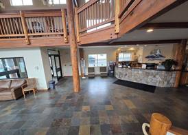 Breeze Inn Hotel & Motel 2