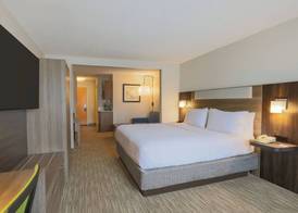 Holiday Inn Express & Suites RALEIGH NORTH - WAKE FOREST by IHG 5