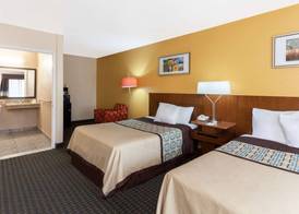 Days Inn by Wyndham Mission Valley-SDSU 2