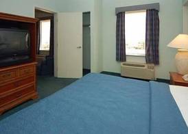 Cocoa Beach Suites Hotel 4