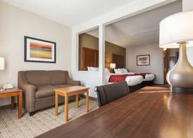 Comfort Suites Richmond 5