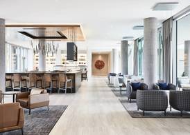AC Hotel by Marriott Phoenix Biltmore 2