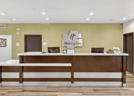 Holiday Inn & Suites DALLAS-ADDISON by IHG 2