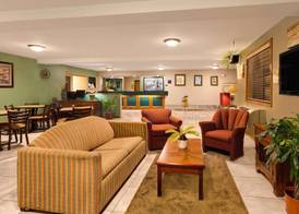 Super 8 by Wyndham Lynchburg VA 3