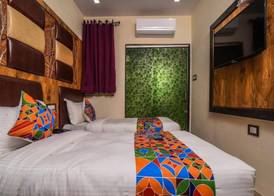 Hotel Dollar Inn 3