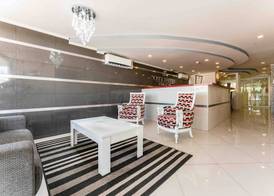Majestic City Suites & Beach Hotel 2