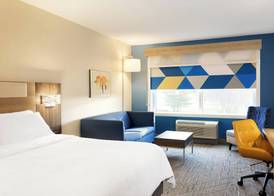 Holiday Inn Express & Suites CHARLOTTE NORTH by IHG 3