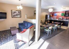 Comfort Inn Pittsburgh Crafton 2