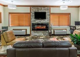 Quality Inn at Collins Road - Cedar Rapids 2