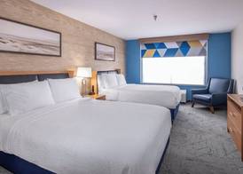 Holiday Inn Express & Suites HENDERSON by IHG 2