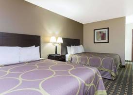 Super 8 by Wyndham Springfield East 4