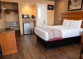 Om Park Inn and Suites El Cajon near San Diego 5