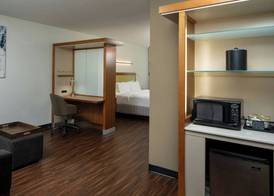 SpringHill Suites by Marriott Lake Charles 3