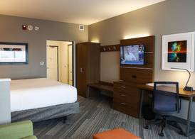 Holiday Inn Express EVANSVILLE by IHG 4