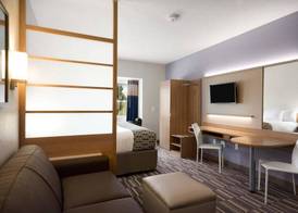 Microtel Inn & Suites by Wyndham 3