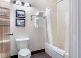 Comfort Inn & Suites La Grange - Louisville Area 5