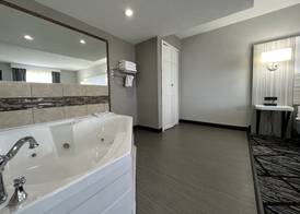 Baymont by Wyndham Peoria 5